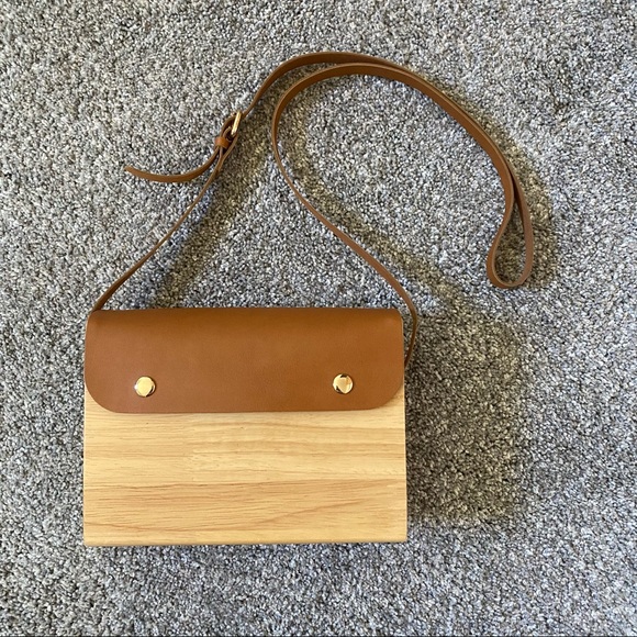 Wooden Box Summer Shoulder Bag - Picture 2 of 5